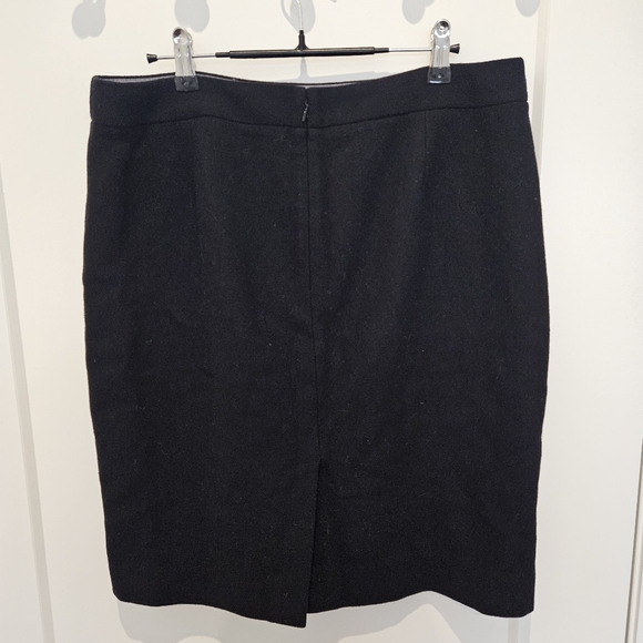 J Crew "The Pencil Skirt" - Picture 4 of 4